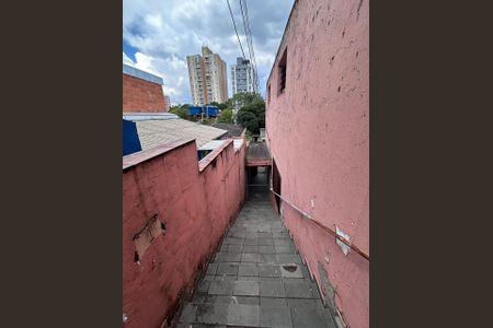 Casa à venda com 162m², 1 quarto e 4 vagasEntrada