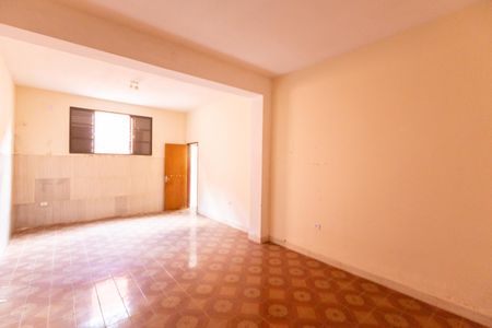 Casa à venda com 162m², 1 quarto e 4 vagas Casa à venda com 162m², 1 quarto e 4 vagasQuarto