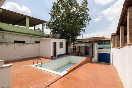 Casa para alugar com 300m², 3 quartos e 3 vagas Casa para alugar com 300m², 3 quartos e 3 vagasÁrea externa