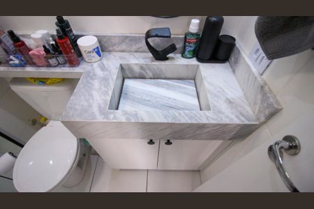 Apartamento à venda com 37m², 1 quarto e sem vaga Apartamento à venda com 37m², 1 quarto e sem vagaBanheiro