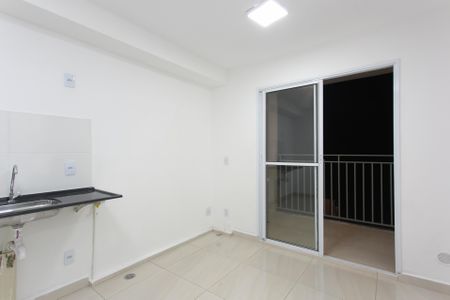 Apartamento para alugar com 37m², 2 quartos e sem vagaSala / Cozinha 