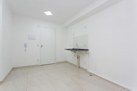 Sala / Cozinha  de apartamento para alugar com 2 quartos, 37m² em Artur Alvim, São Paulo