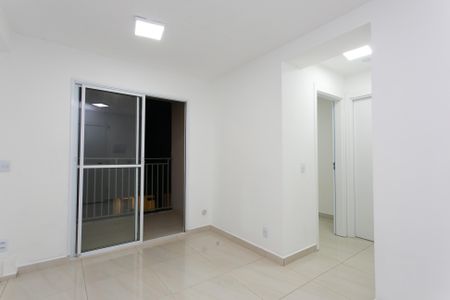 Apartamento para alugar com 37m², 2 quartos e sem vagaSala / Cozinha 