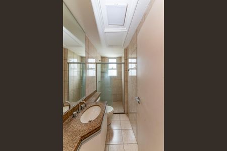 Apartamento à venda com 101m², 3 quartos e 2 vagasBanheiro Social