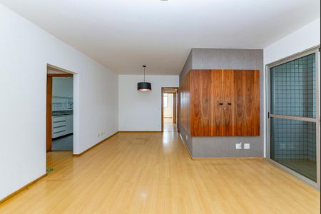 Apartamento à venda com 101m², 3 quartos e 2 vagasSala