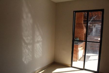 Casa de Condomínio para alugar com 4 quartos, 208m² em Anil, Rio de Janeiro