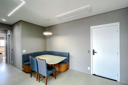 Apartamento à venda com 96m², 3 quartos e 2 vagasSala