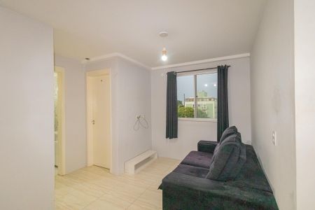 Sala de apartamento à venda com 2 quartos, 44m² em Estância Velha, Canoas