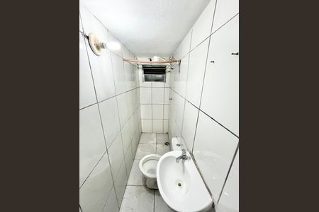 Casa de condomínio para alugar com 35m², 1 quarto e sem vaga Casa de condomínio para alugar com 35m², 1 quarto e sem vagaBanheiro