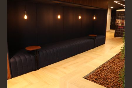 Apartamento para alugar com 60m², 2 quartos e 1 vagaHall social