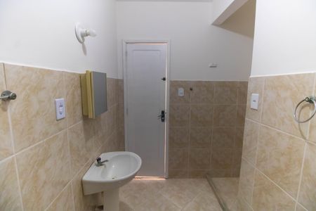 Apartamento à venda com 60m², 2 quartos e sem vaga Apartamento à venda com 60m², 2 quartos e sem vagaBanheiro