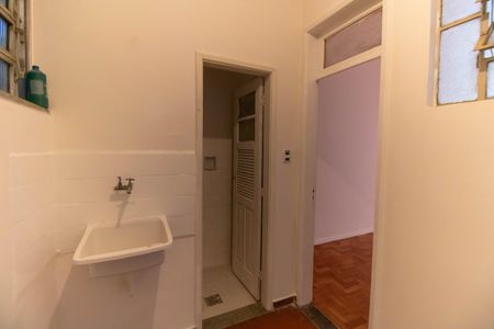 Apartamento à venda com 60m², 2 quartos e sem vaga Apartamento à venda com 60m², 2 quartos e sem vagaÁrea de Serviço