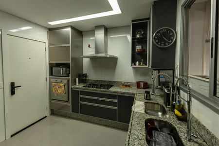 Apartamento à venda com 126m², 3 quartos e 3 vagasCozinha