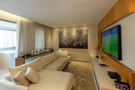 Apartamento à venda com 126m², 3 quartos e 3 vagasSala de TV