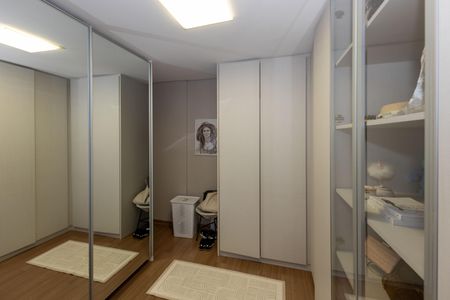 Apartamento à venda com 126m², 3 quartos e 3 vagasQuarto 1