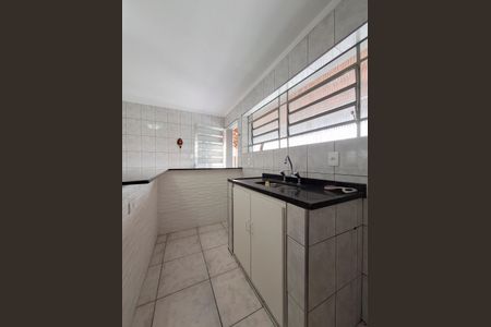 Casa para alugar com 60m², 1 quarto e 1 vaga Casa para alugar com 60m², 1 quarto e 1 vagaCozinha