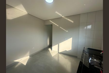Sala/Cozinha de casa para alugar com 1 quarto, 40m² em Vila Pouso Alegre, Barueri