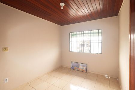 Casa para alugar com 75m², 2 quartos e sem vaga Casa para alugar com 75m², 2 quartos e sem vagaSala