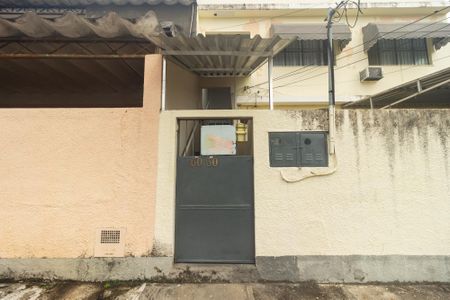 Casa para alugar com 75m², 2 quartos e sem vaga Casa para alugar com 75m², 2 quartos e sem vagaFachada