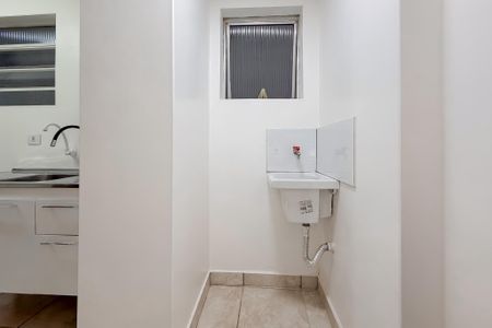 Apartamento para alugar com 75m², 2 quartos e 1 vaga Apartamento para alugar com 75m², 2 quartos e 1 vagaÁrea de Serviço