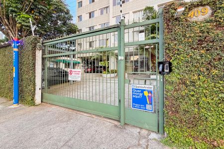 Apartamento para alugar com 75m², 2 quartos e 1 vaga Apartamento para alugar com 75m², 2 quartos e 1 vagaFachada