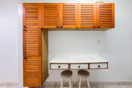 Apartamento para alugar com 75m², 2 quartos e 1 vaga Apartamento para alugar com 75m², 2 quartos e 1 vagaCozinha
