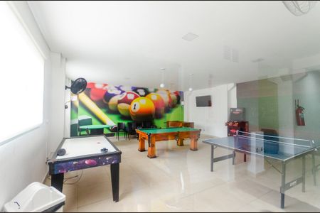 Apartamento para alugar com 43m², 2 quartos e 1 vaga Apartamento para alugar com 43m², 2 quartos e 1 vagaSala de Jogos