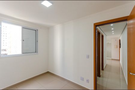Apartamento para alugar com 43m², 2 quartos e 1 vaga Apartamento para alugar com 43m², 2 quartos e 1 vagaQuarto 2