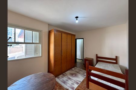 Casa à venda com 170m², 4 quartos e 2 vagas Casa à venda com 170m², 4 quartos e 2 vagasQuarto 2