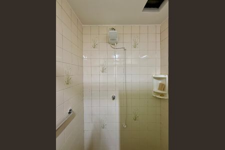 Casa à venda com 170m², 4 quartos e 2 vagas Casa à venda com 170m², 4 quartos e 2 vagasBanheiro Suíte