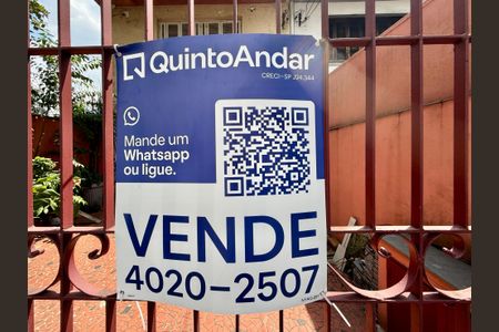 Casa à venda com 170m², 4 quartos e 2 vagas Casa à venda com 170m², 4 quartos e 2 vagasPlaca
