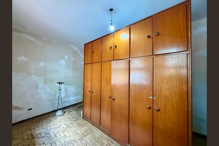 Casa à venda com 170m², 4 quartos e 2 vagas Casa à venda com 170m², 4 quartos e 2 vagasQuarto 3