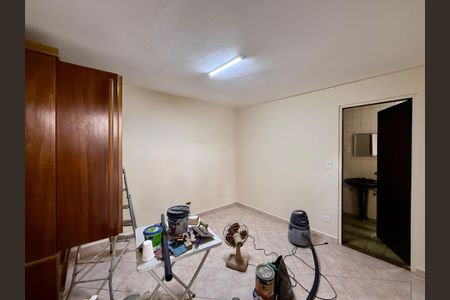 Casa à venda com 170m², 4 quartos e 2 vagas Casa à venda com 170m², 4 quartos e 2 vagasSuíte