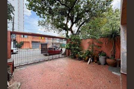 Casa à venda com 170m², 4 quartos e 2 vagas Casa à venda com 170m², 4 quartos e 2 vagasGaragem