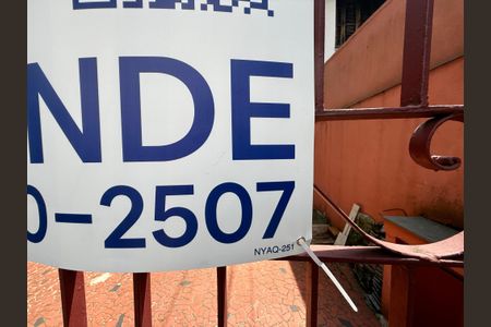 Casa à venda com 170m², 4 quartos e 2 vagas Casa à venda com 170m², 4 quartos e 2 vagasPlaca