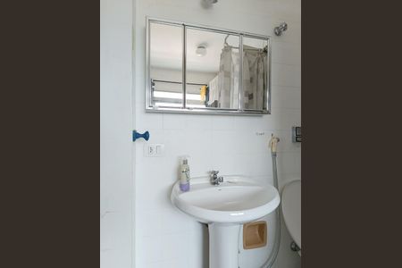 Apartamento para alugar com 600m², 3 quartos e 4 vagas Apartamento para alugar com 600m², 3 quartos e 4 vagasQuarto de Serviço