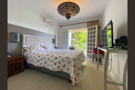 Casa para alugar com 600m², 3 quartos e 4 vagasQuarto