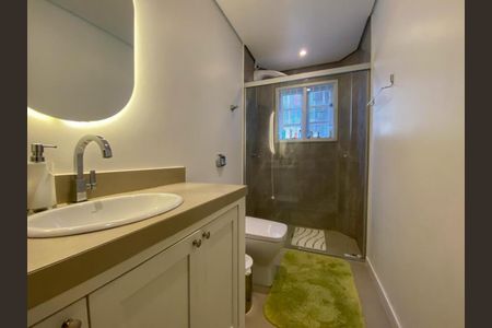 Casa para alugar com 600m², 3 quartos e 4 vagasBanheiro