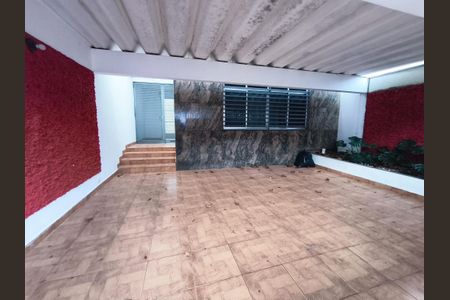 Casa à venda com 200m², 3 quartos e 2 vagasFoto 02