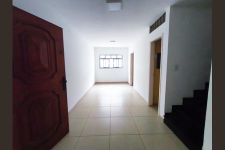 Casa à venda com 200m², 3 quartos e 2 vagasFoto 04