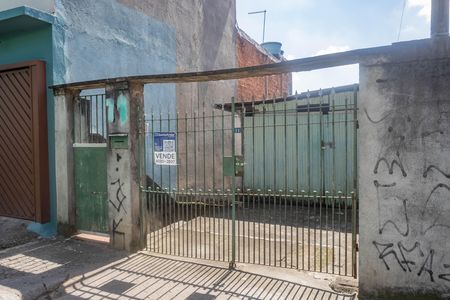 Casa à venda com 164m², 2 quartos e 3 vagas Casa à venda com 164m², 2 quartos e 3 vagasFachada + placa