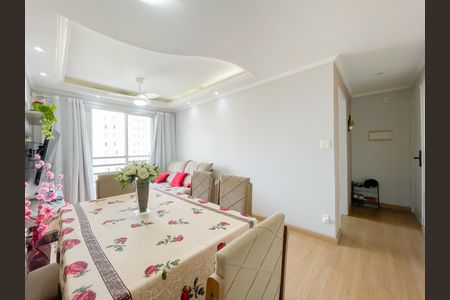 Sala de apartamento à venda com 2 quartos, 55m² em Jardim Roberto, Osasco