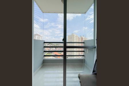 Sacada de apartamento à venda com 2 quartos, 55m² em Jardim Roberto, Osasco
