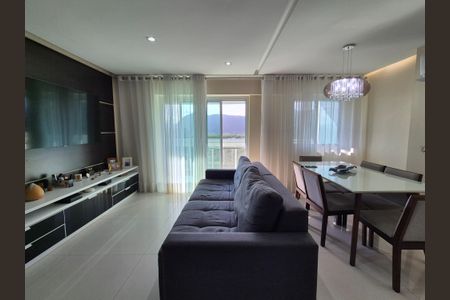 Apartamento à venda com 235m², 4 quartos e 2 vagasSala 