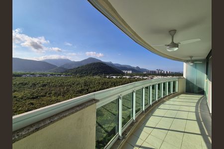 Apartamento à venda com 235m², 4 quartos e 2 vagasVaranda 