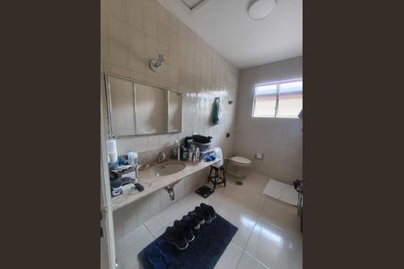 Casa à venda com 210m², 3 quartos e 2 vagasFoto 24