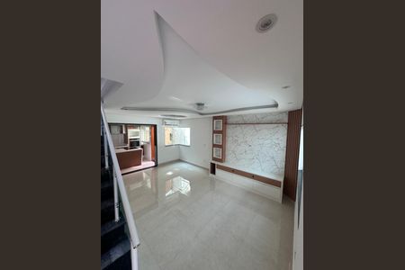 Casa à venda com 100m², 3 quartos e 2 vagas Casa à venda com 100m², 3 quartos e 2 vagasFoto 24