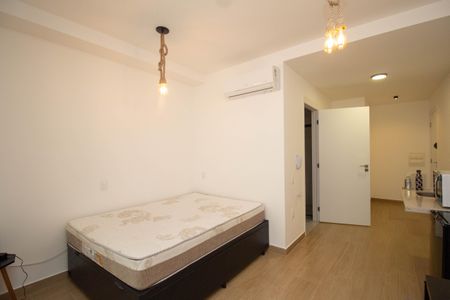Studio para alugar com 29m², 1 quarto e sem vagaSala/Quarto
