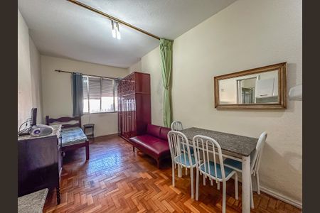 Kitnet/Studio à venda com 1 quarto, 30m² em Centro, Rio de Janeiro