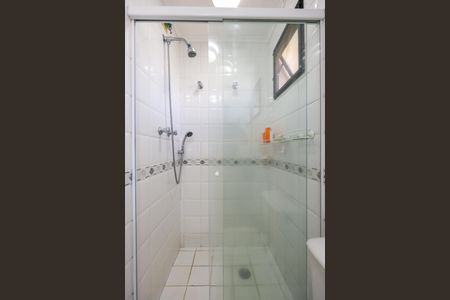 Apartamento à venda com 145m², 3 quartos e 2 vagas Apartamento à venda com 145m², 3 quartos e 2 vagasBanheiro da Suíte 1